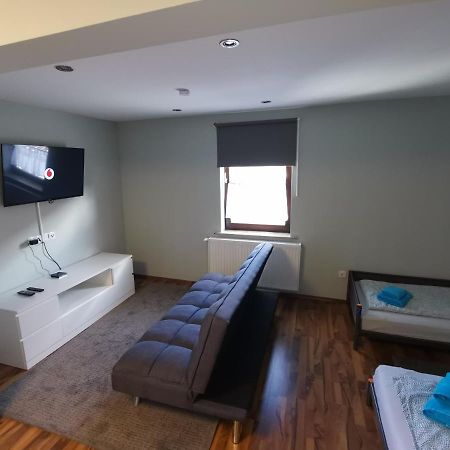 Pension Landgasthof - Iva Haßloch Екстериор снимка