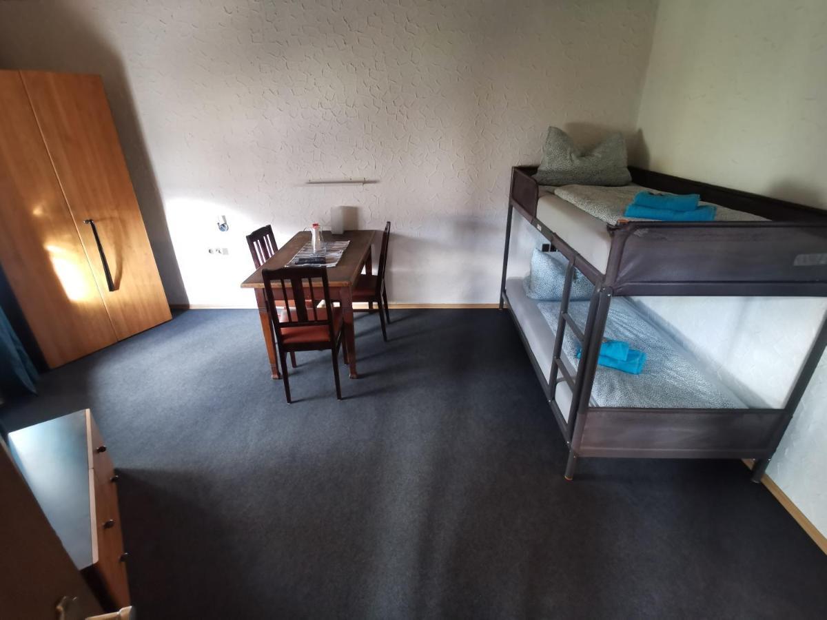 Pension Landgasthof - Iva Haßloch Стая снимка